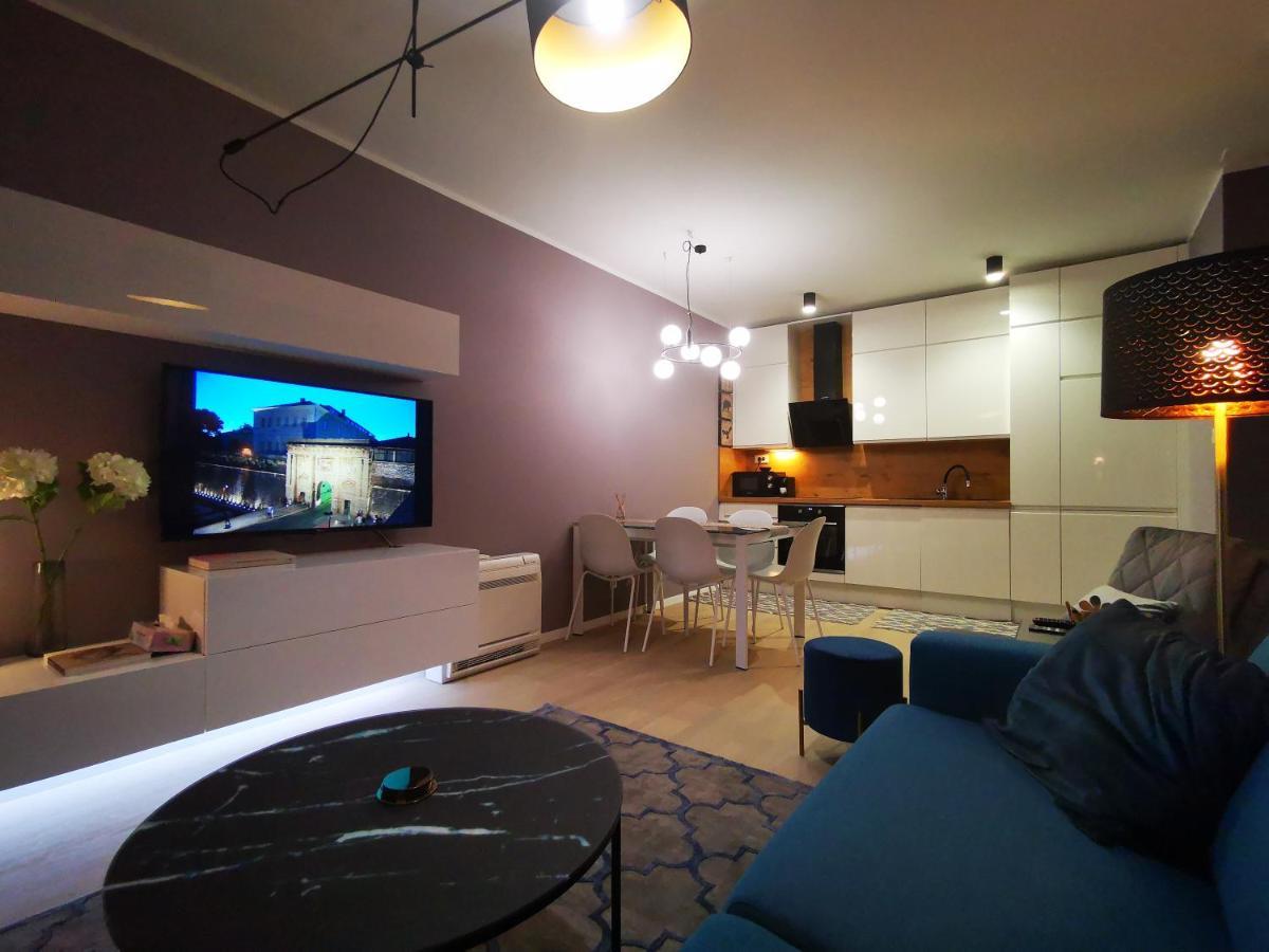 Ambassador Apartment זאדאר מראה חיצוני תמונה